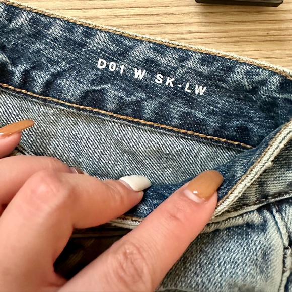 YSL Saint Laurent Paris Patch Design Skinny Jeans 27 New with Tag - Picture 8 of 9